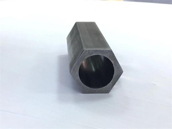 六角無縫鋼管開裂原因是什么？